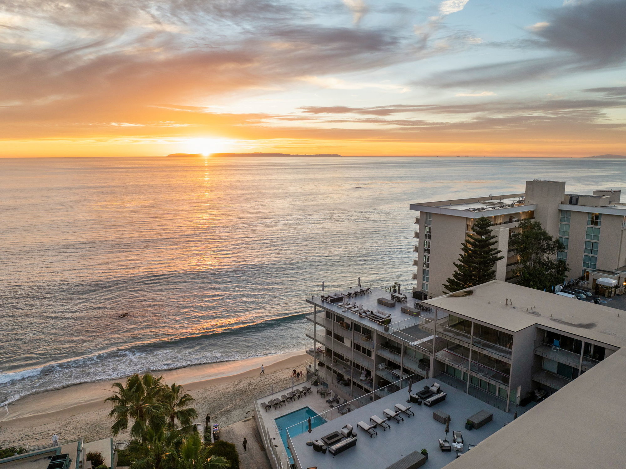 1585 S Coast Highway Unit 47 Laguna Sands modern remodeled oceanfront condo Laguna Beach